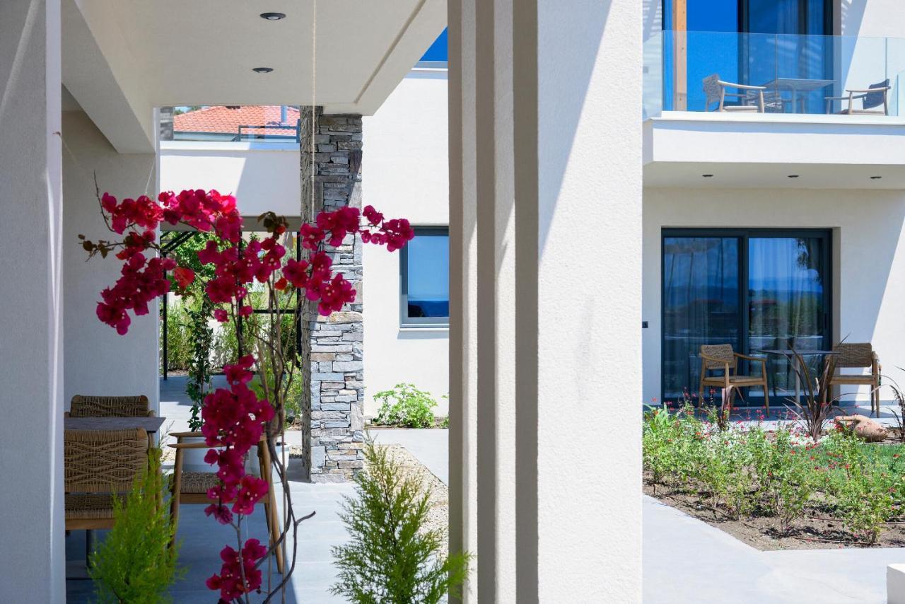 Amyntas Seafront Hotel Neos Marmaras Exterior foto